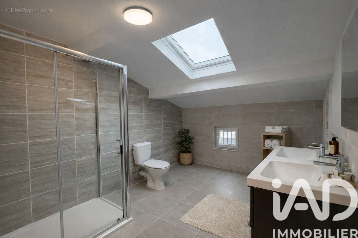 Photo 6 - Maison à EYRAGUES