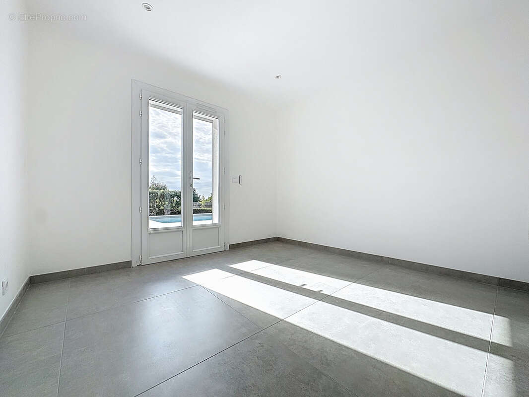 Maison à SAINT-RAPHAEL