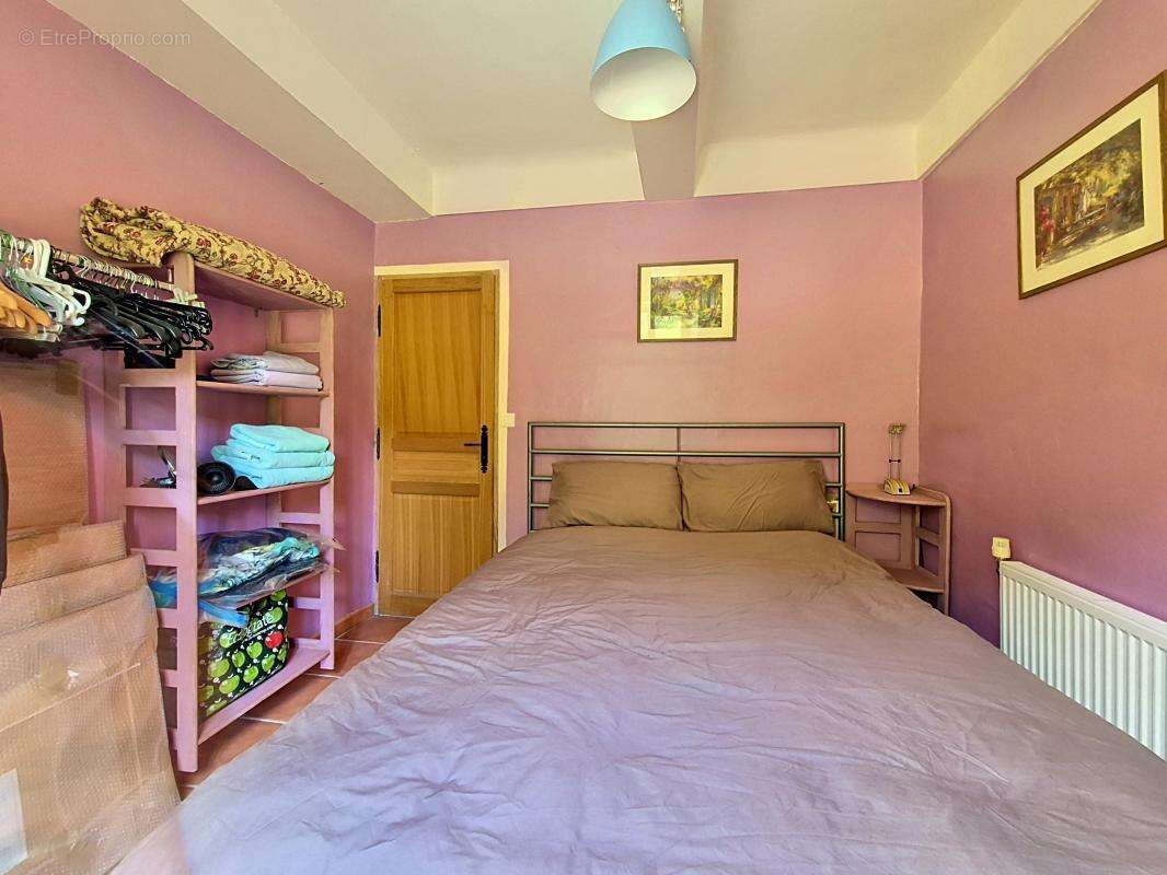 Maison 204 m² à La Penne  - photo 20