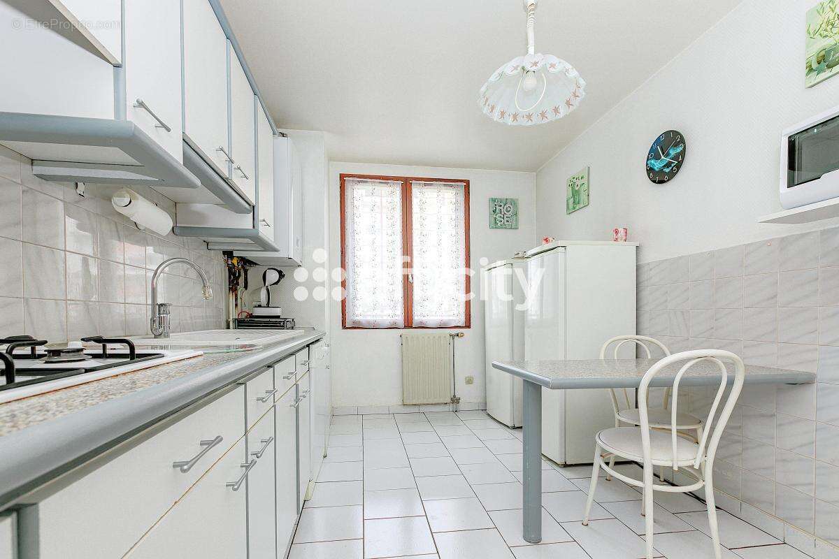 Appartement à BEZONS