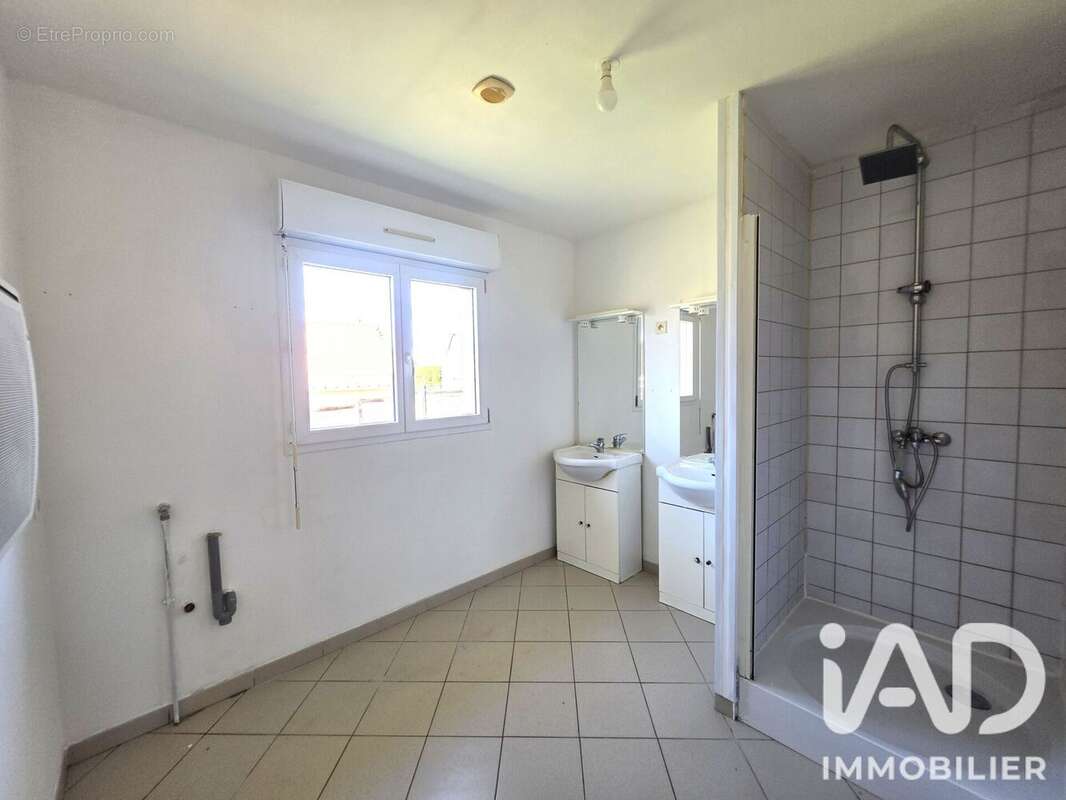 Maison 109 m² à Brutelles  - photo 9