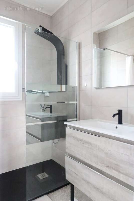 Maison à LES VILLETTES