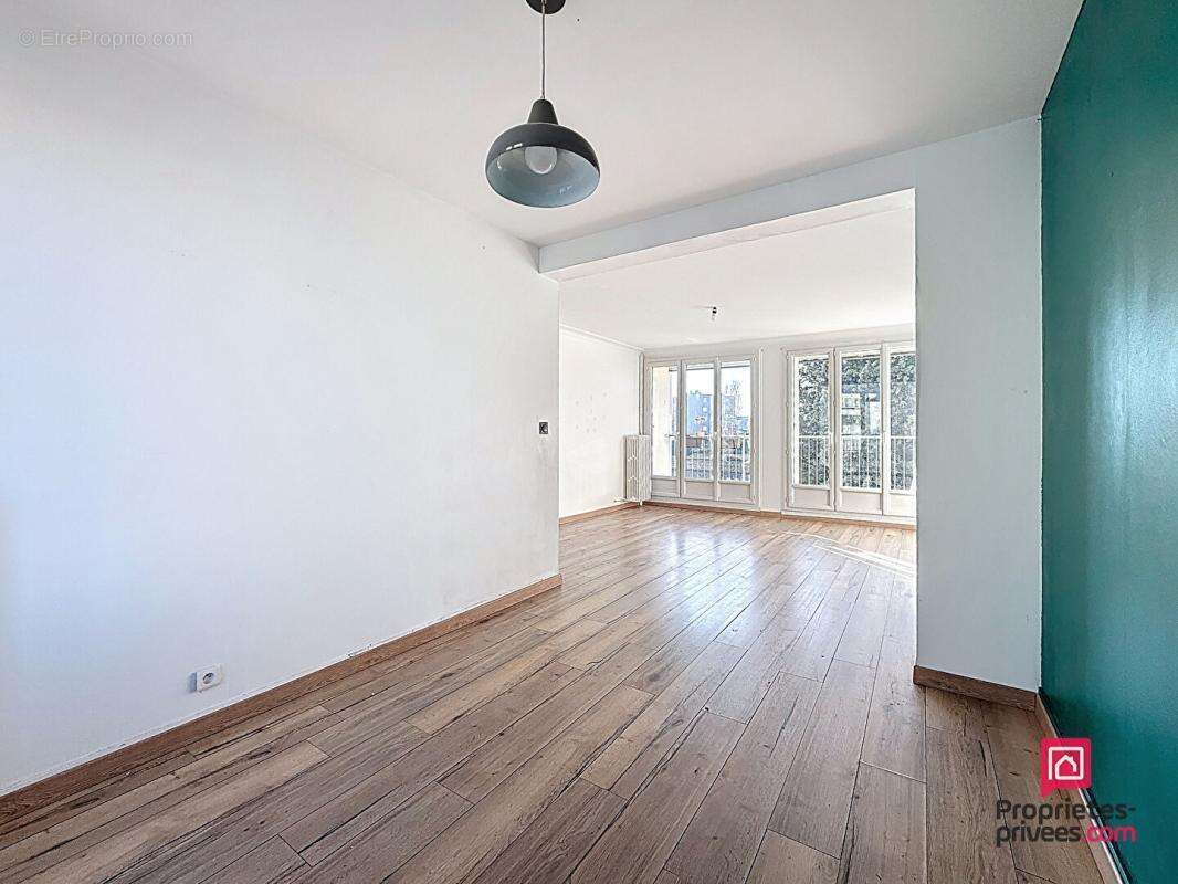Appartement à LE MANS