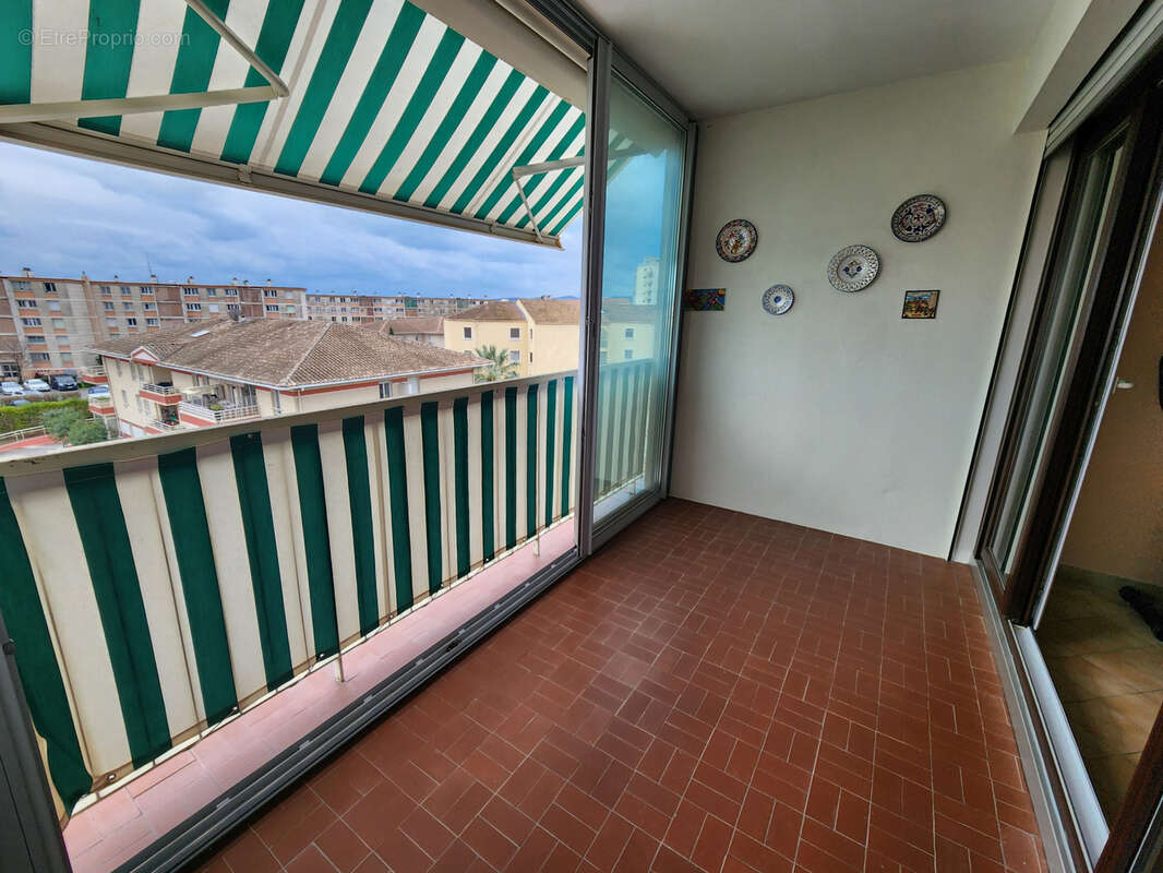Appartement à FREJUS