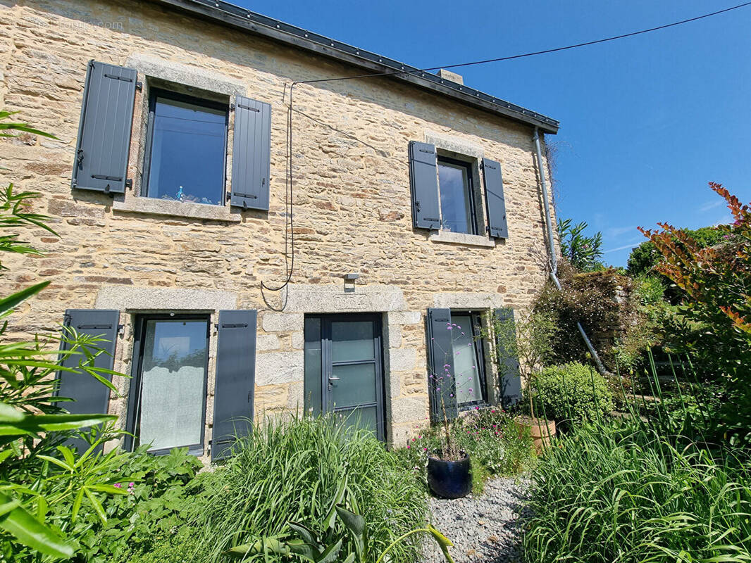Maison à QUIMPERLE