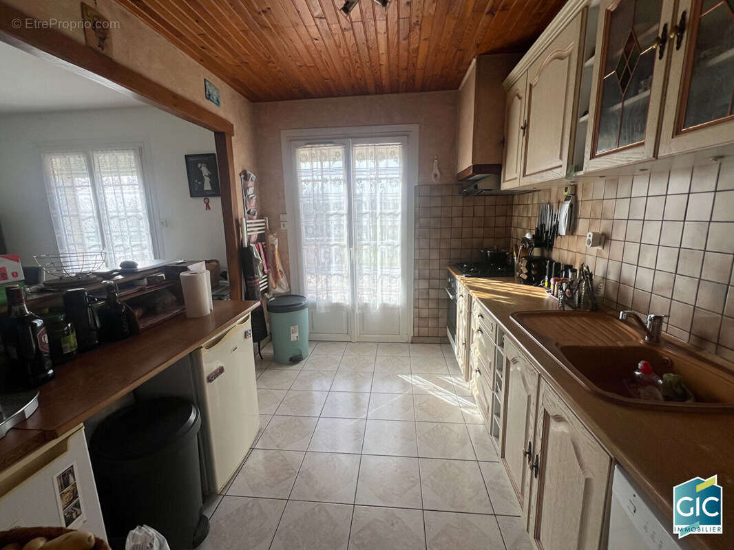 Maison à CESNY-BOIS-HALBOUT