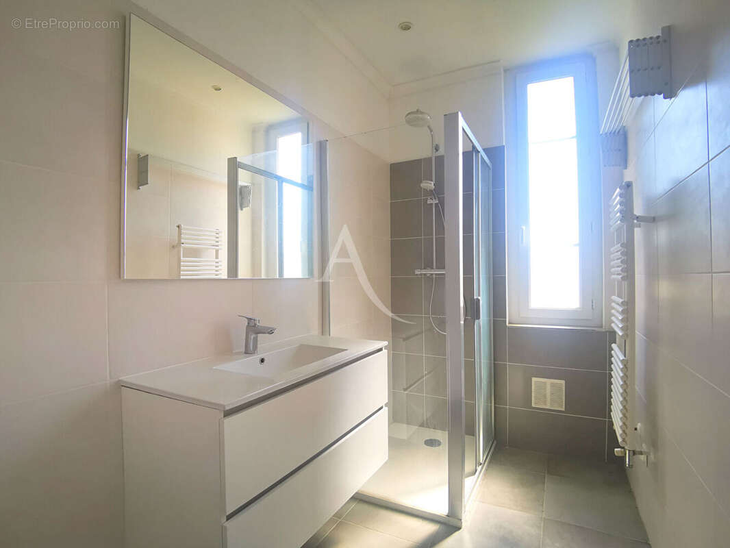 Saint maurice : appartement 3 pieces lumineux - photo 5