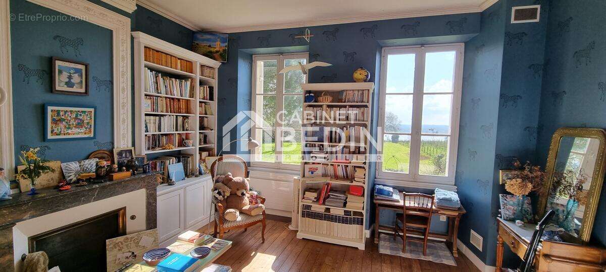 Maison à BAYON-SUR-GIRONDE