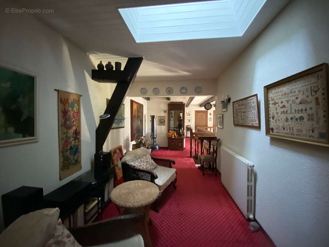 Maison à PUY-L'EVEQUE