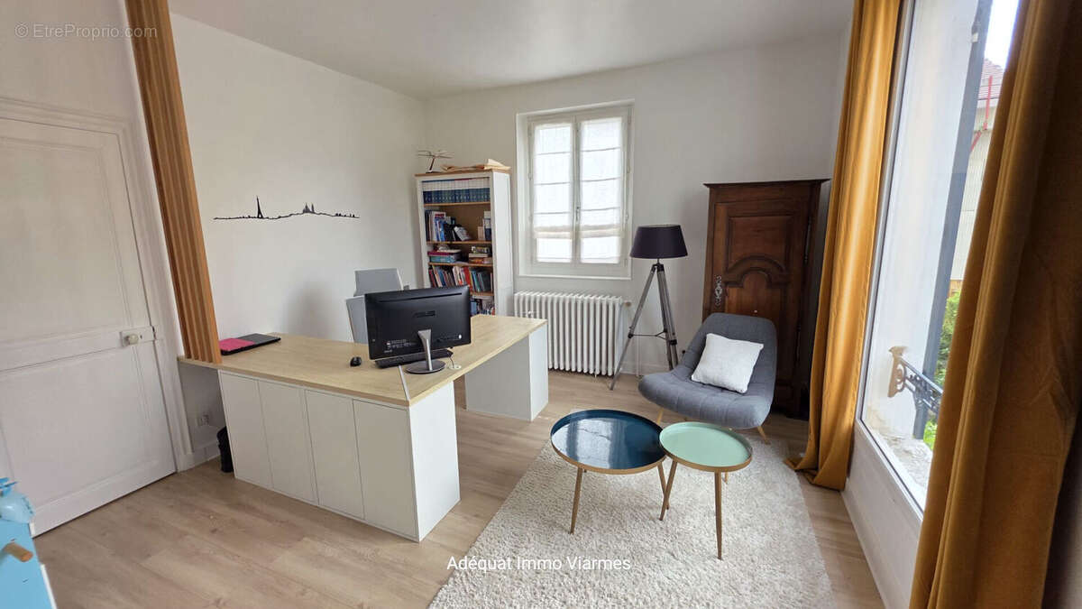 Maison à VIARMES