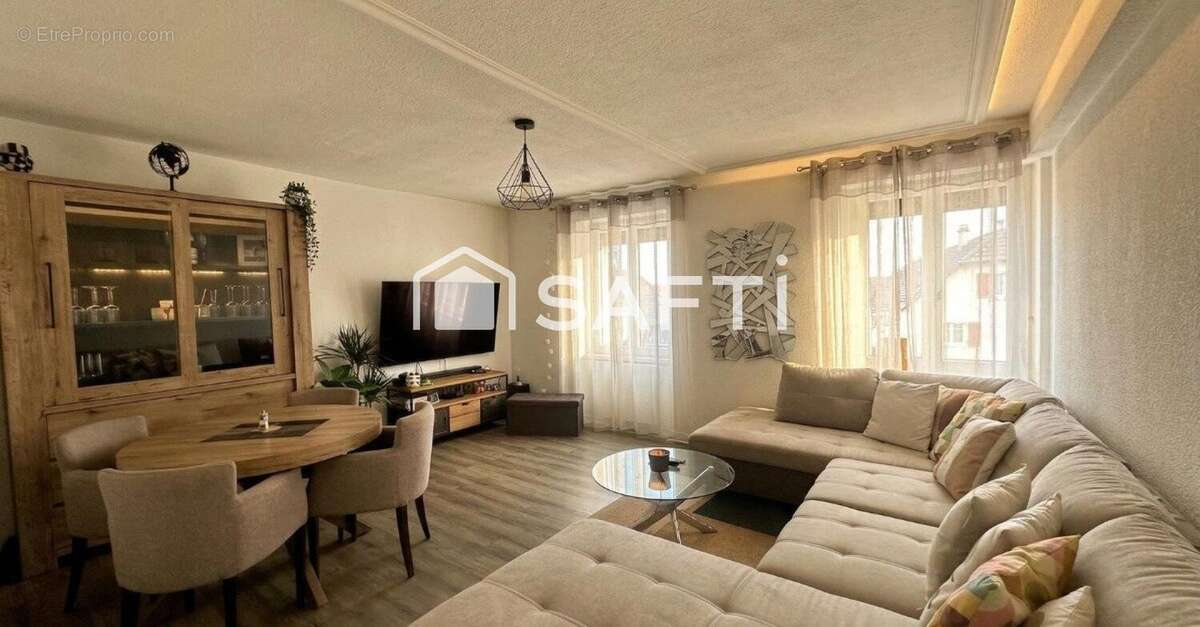 Photo 2 - Commerce à SAINT-LOUIS