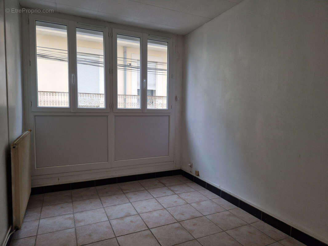 Appartement à BEZIERS