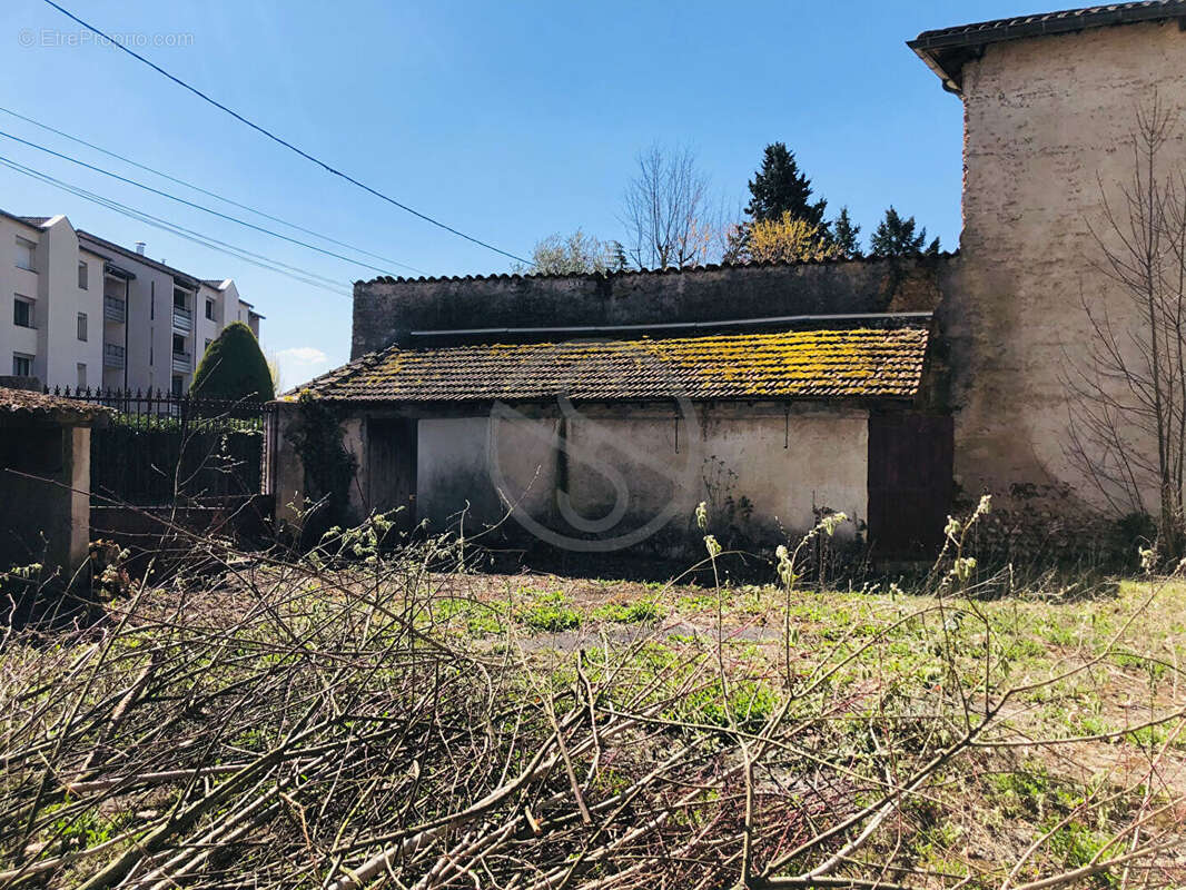Appartement à LA COTE-SAINT-ANDRE