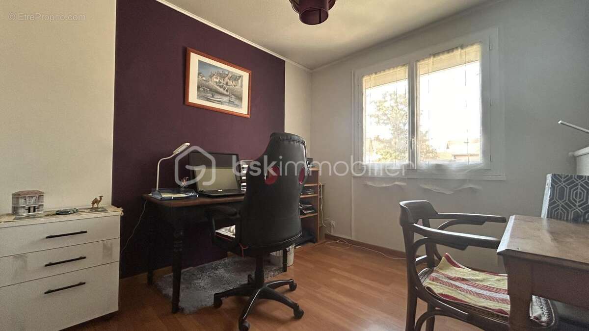 Maison mitoyenne T5 de 95 m² avec jardin  – Rue Lucien-Sampaix, Échirolles - photo 12
