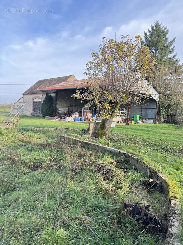 Maison à PERS-EN-GATINAIS