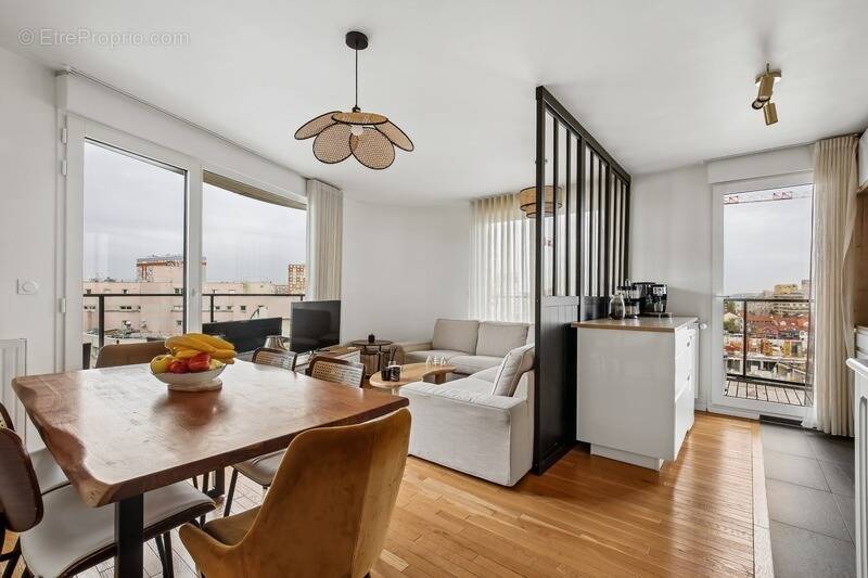 Appartement à COLOMBES