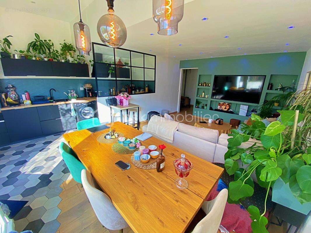  À saisir rapidement – Duplex F4 lumineux à Évry !  - photo 3