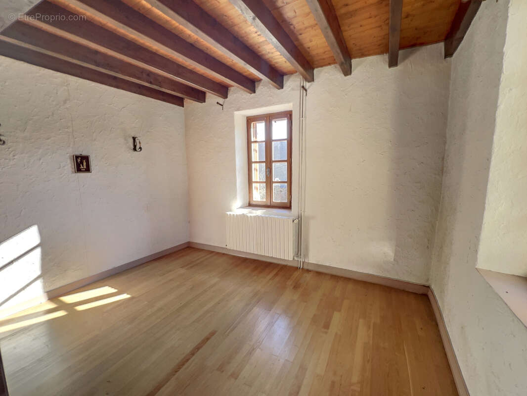 Maison à NANCES