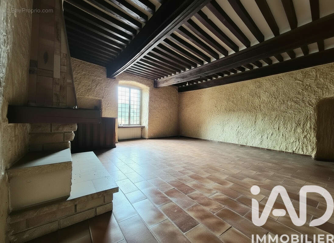 Photo 5 - Maison à REGNY