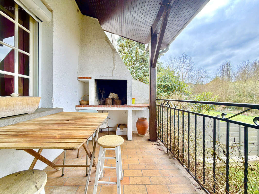 Maison avec appartement et jardin - photo 4