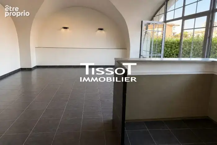 Commerce 163 m² à vendre à Generac (30510) - photo 3