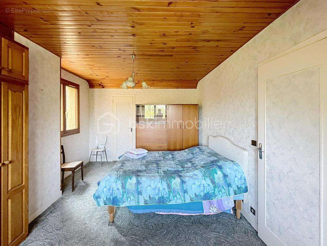 Charme et allure authentique à Saint-Hilaire-les-Andrésis - photo 20