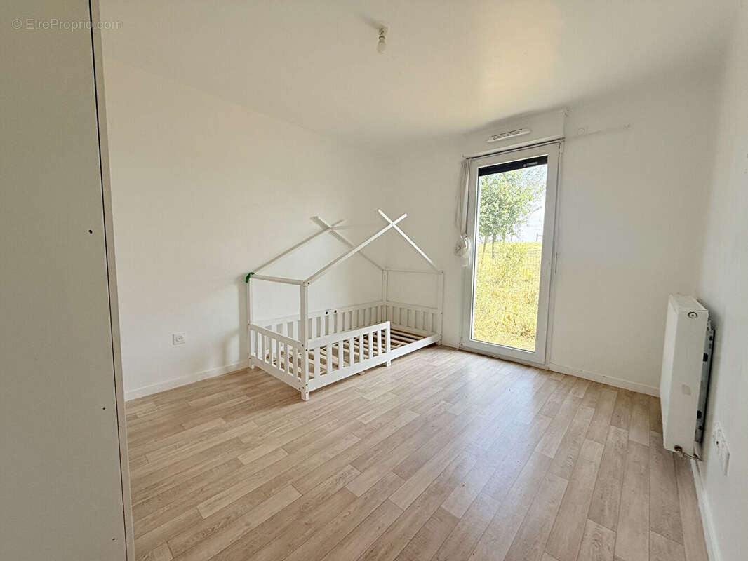 Appartement Villiers-le-bel 4 pièce(s) 77 m2 - photo 2