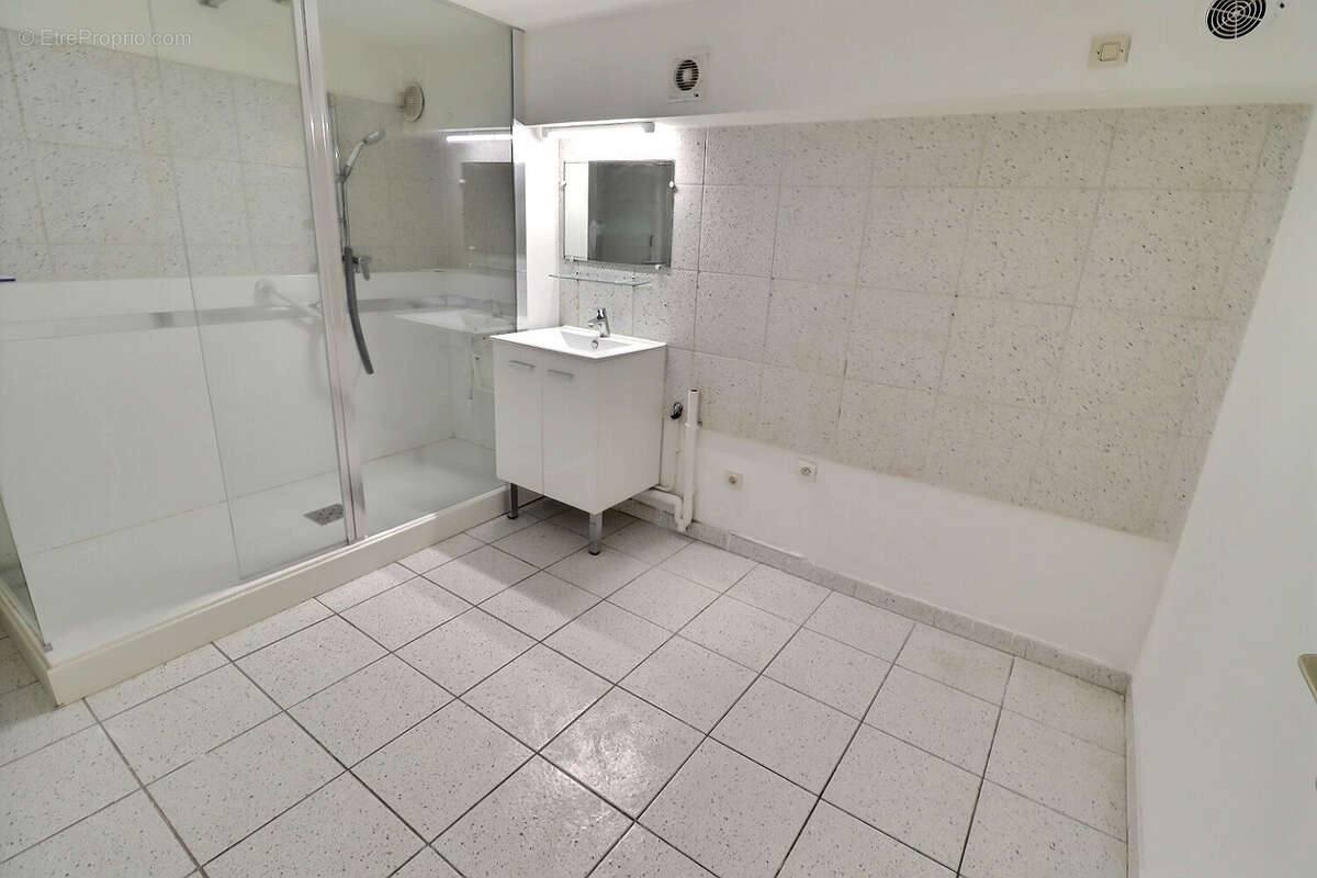 Appartement à CLERMONT-L&#039;HERAULT