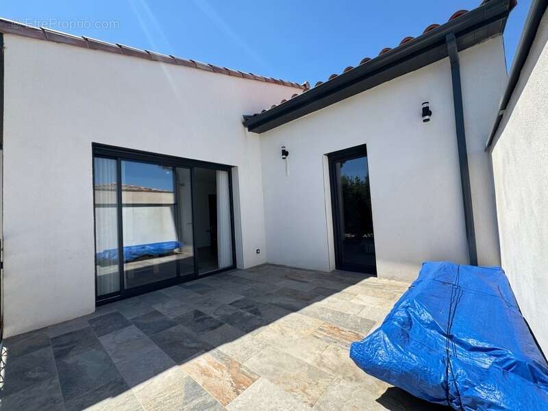 Maison à vendre 5 pièces SAINT CHRISTOL LES ALES (30) - photo 9