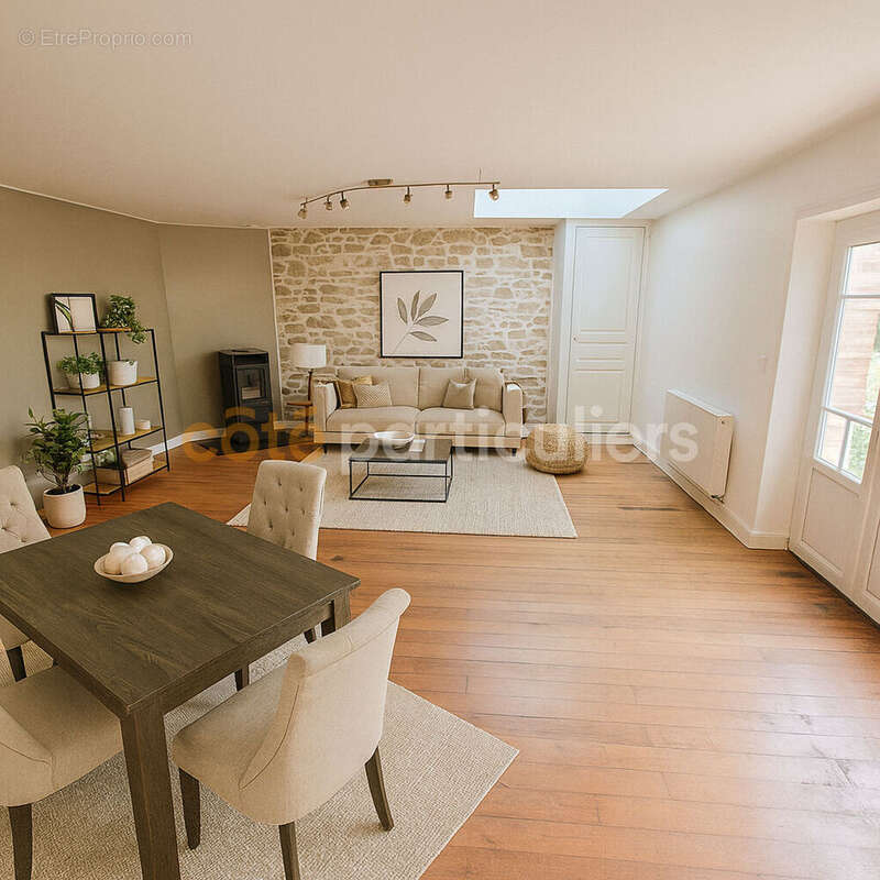 Maison à AVRILLE