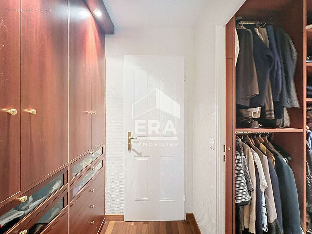 Maison à NEUVILLE-SUR-OISE