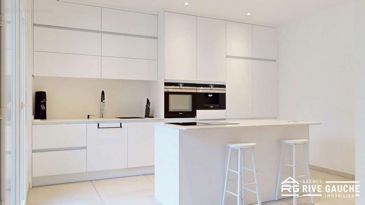 Maison à SALAISE-SUR-SANNE