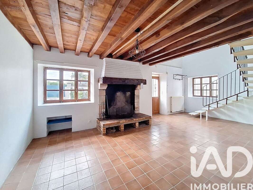 Photo 2 - Maison à PERIGNY