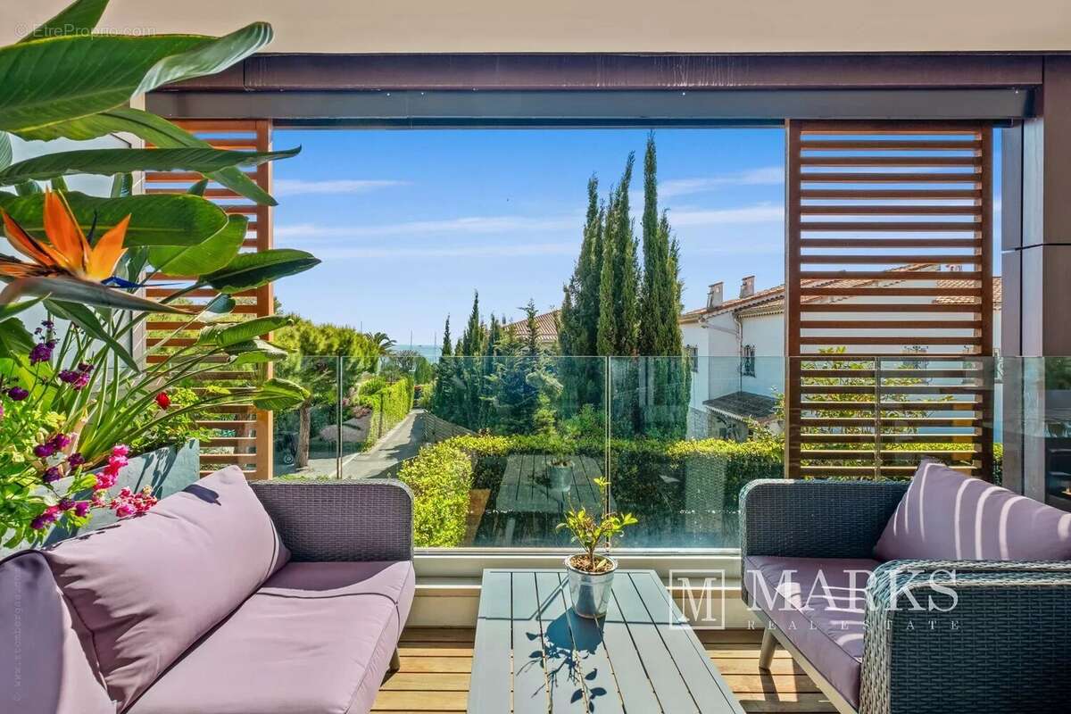 Appartement de luxe à 2 chambres avec grande terrasse et vue sur la mer - photo 7