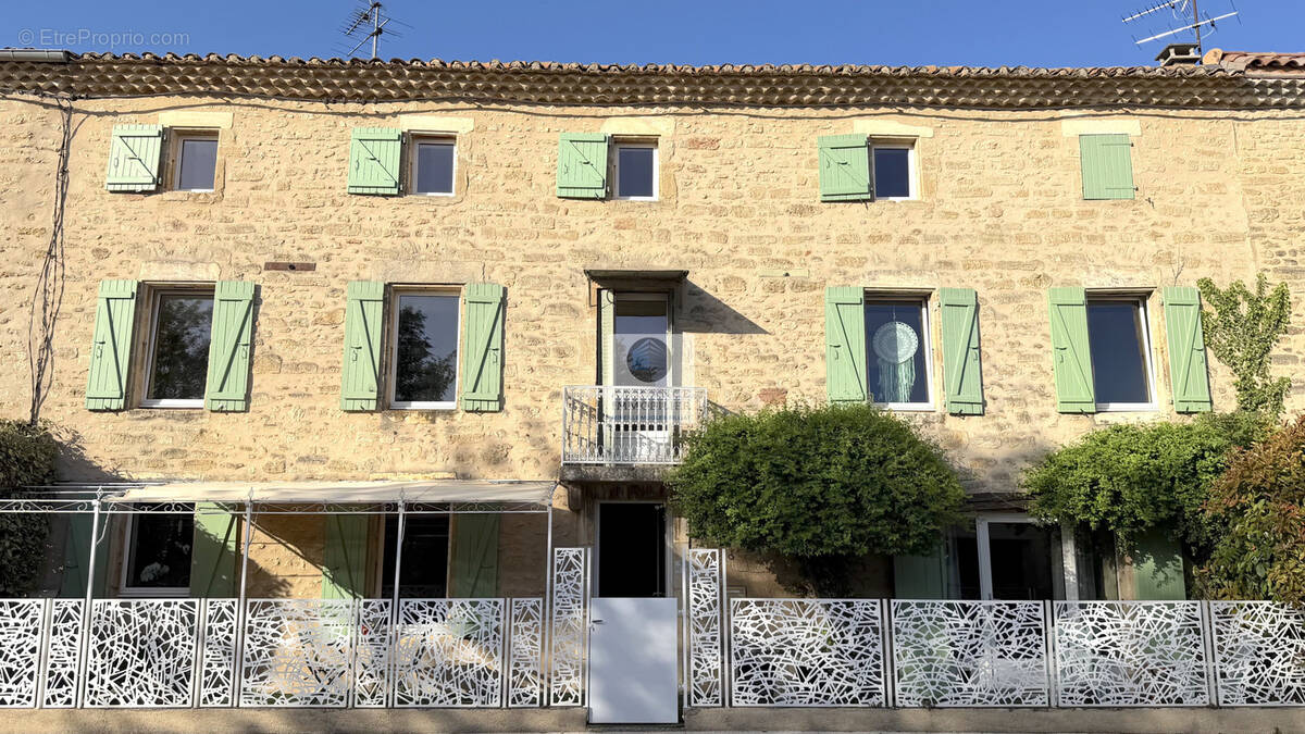 Maison à ETOILE-SUR-RHONE