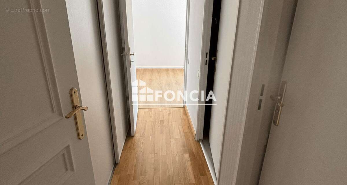 Appartement à SAINT-GRATIEN