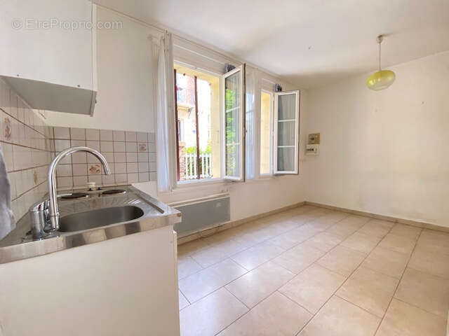 Adorable studio de 15,50 m2 avec accès direct a la plage - photo 4