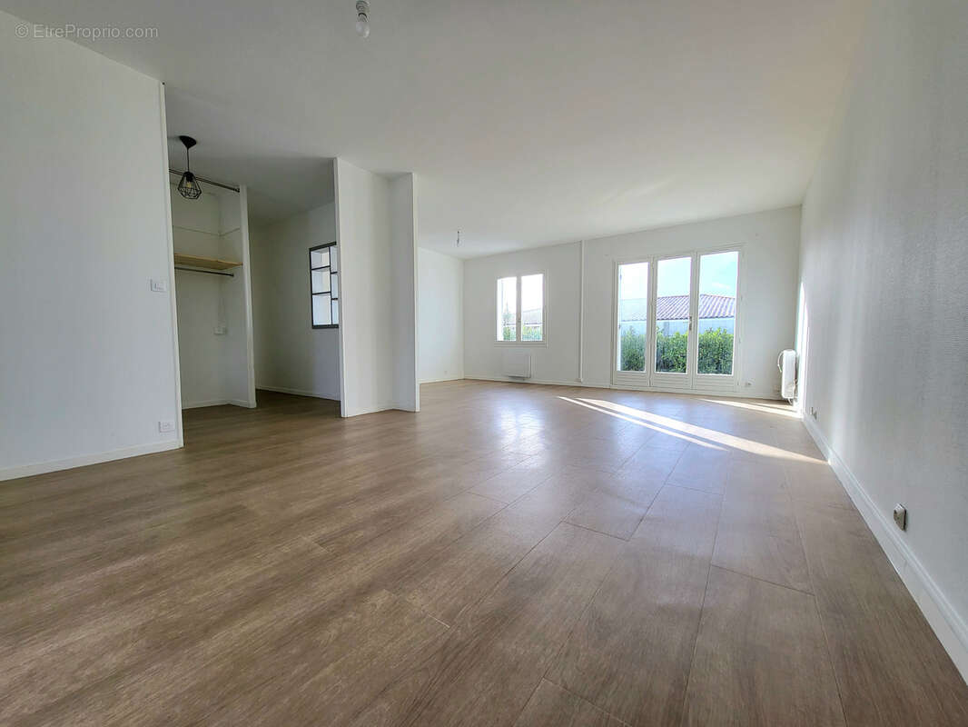 Maison à SAINT-ANDRE-DE-CUBZAC