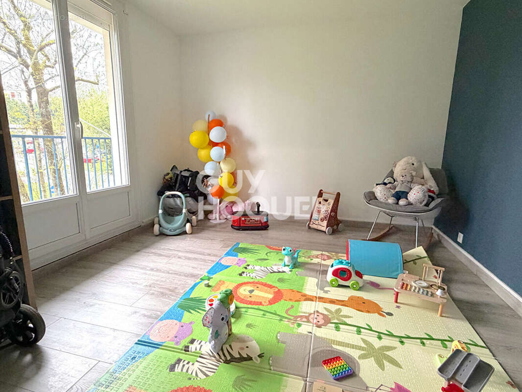 Appartement à MENNECY