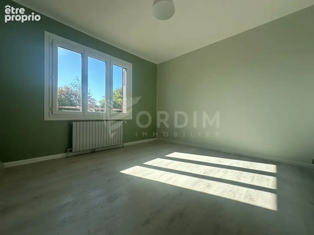 La celle saint cyr - maison de plain pied - photo 6