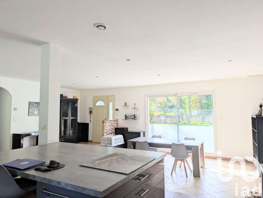 Photo 4 - Maison à LA SELLE-EN-HERMOY