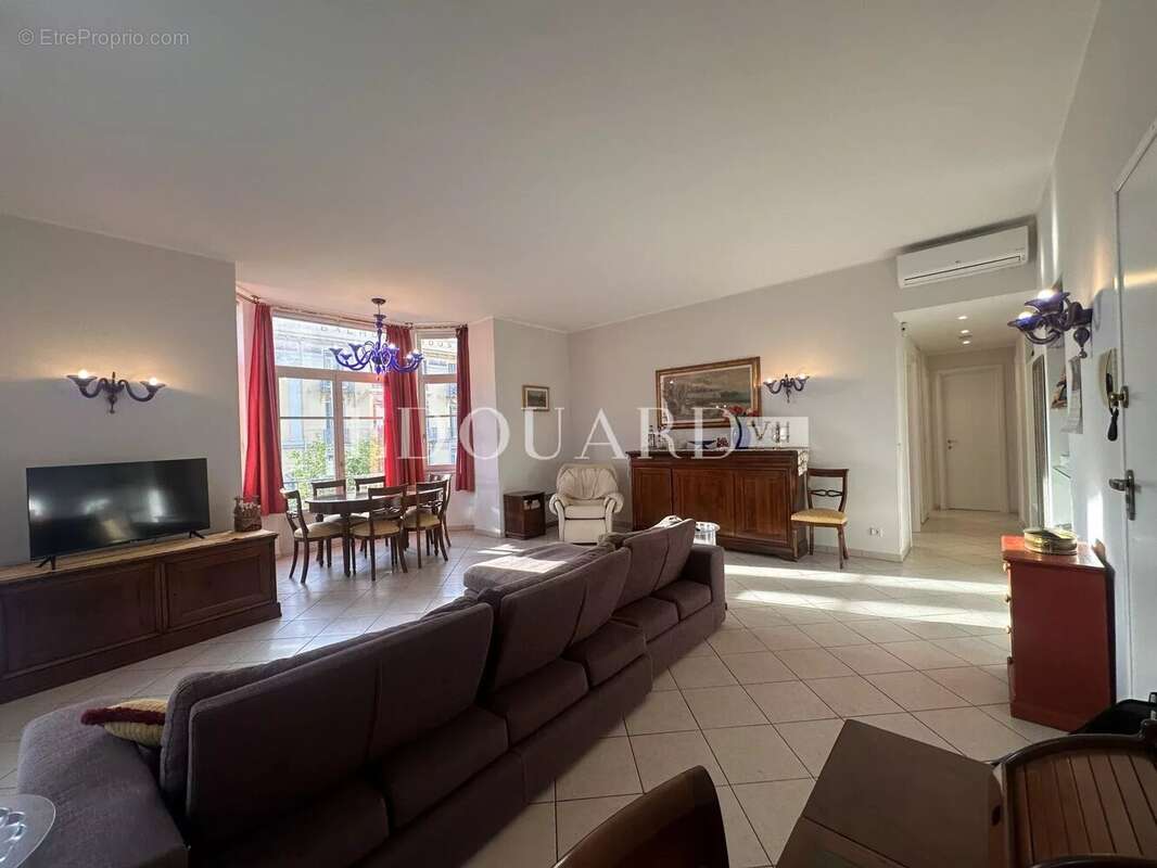 Appartement à MENTON