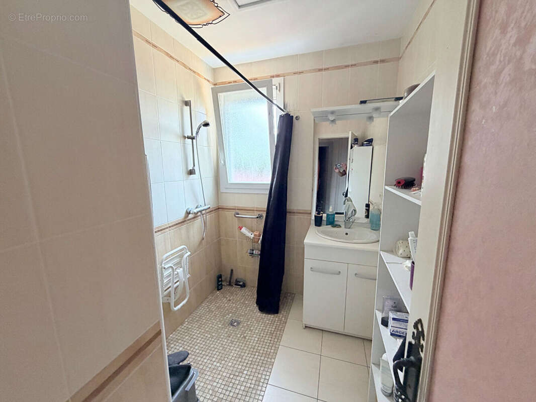 Maison La Jubaudiere 4 pièce(s) 85 m2 - photo 7