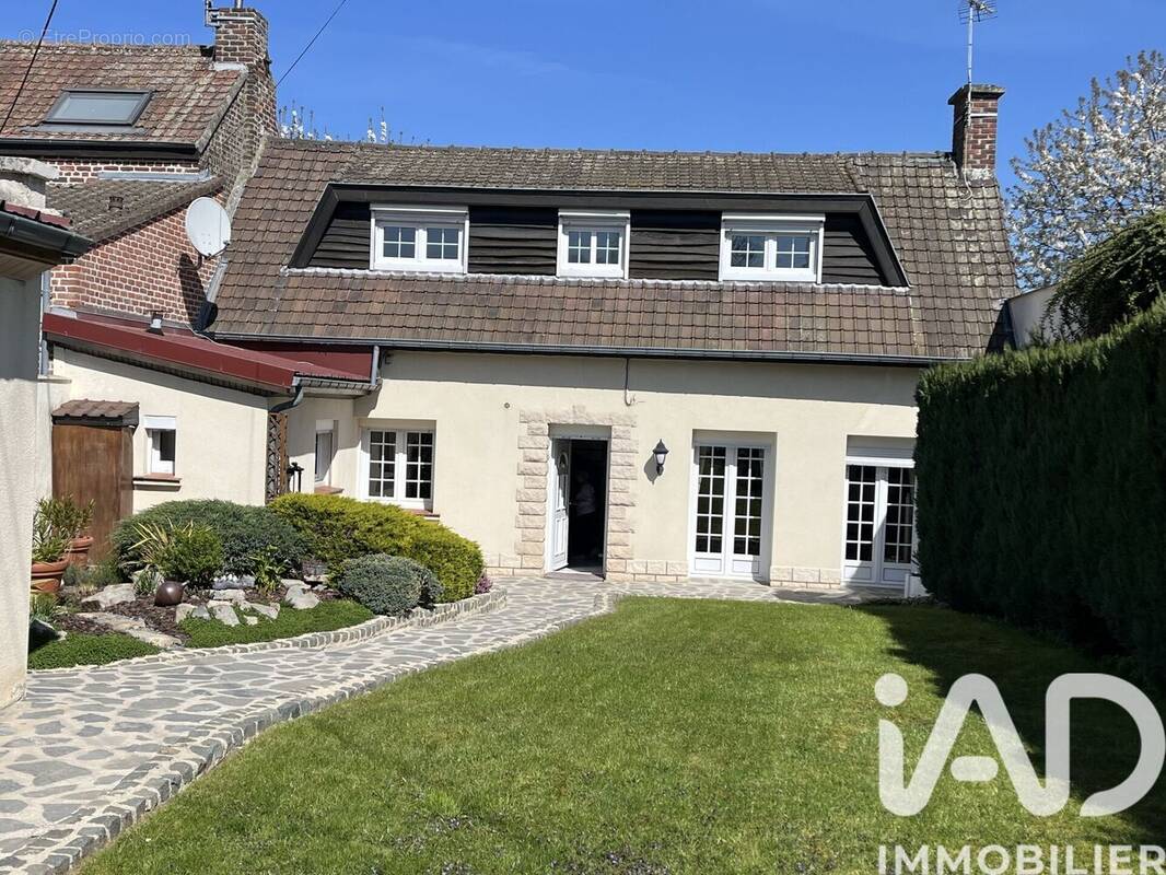 Photo 1 - Maison à NEUVILLE-SUR-ESCAUT