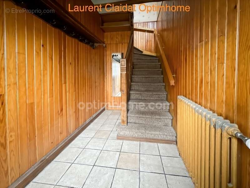 Maison à SAINT-QUENTIN