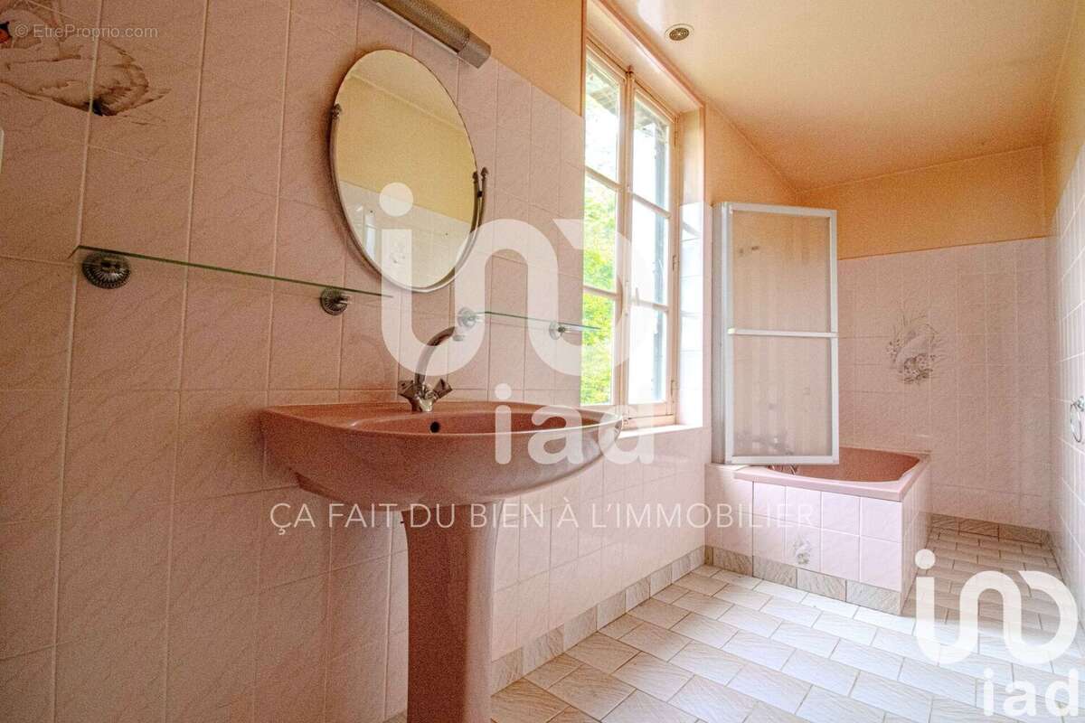 Maison 125 m² à Ambenay  - photo 9
