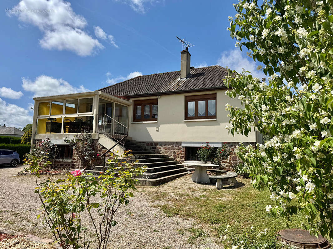 Maison à VERNEUIL-SUR-AVRE