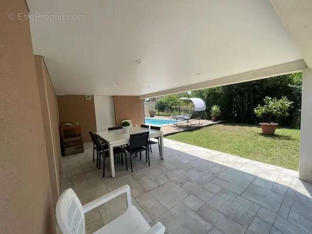 Maison à SAINT-PRIVAT-DES-VIEUX