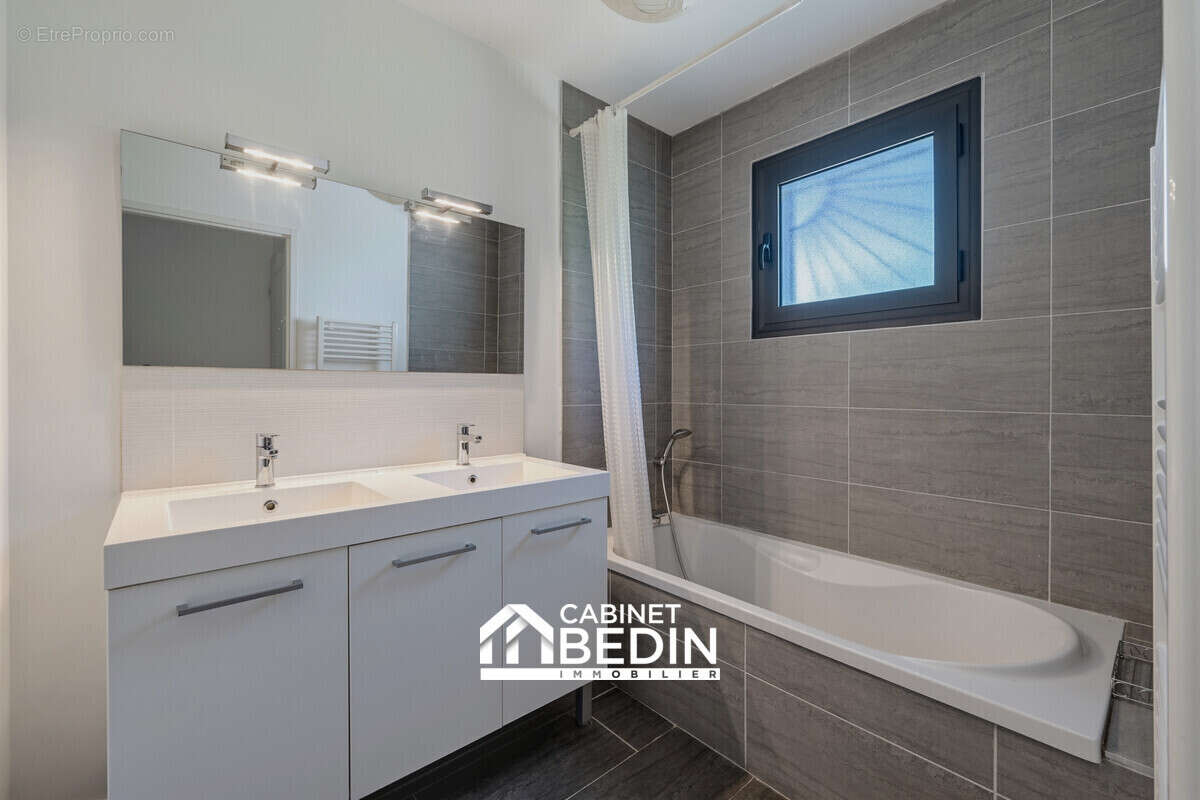 Maison 4 pièces 90 m² à vendre à Gujan-Mestras (33470) - photo 5