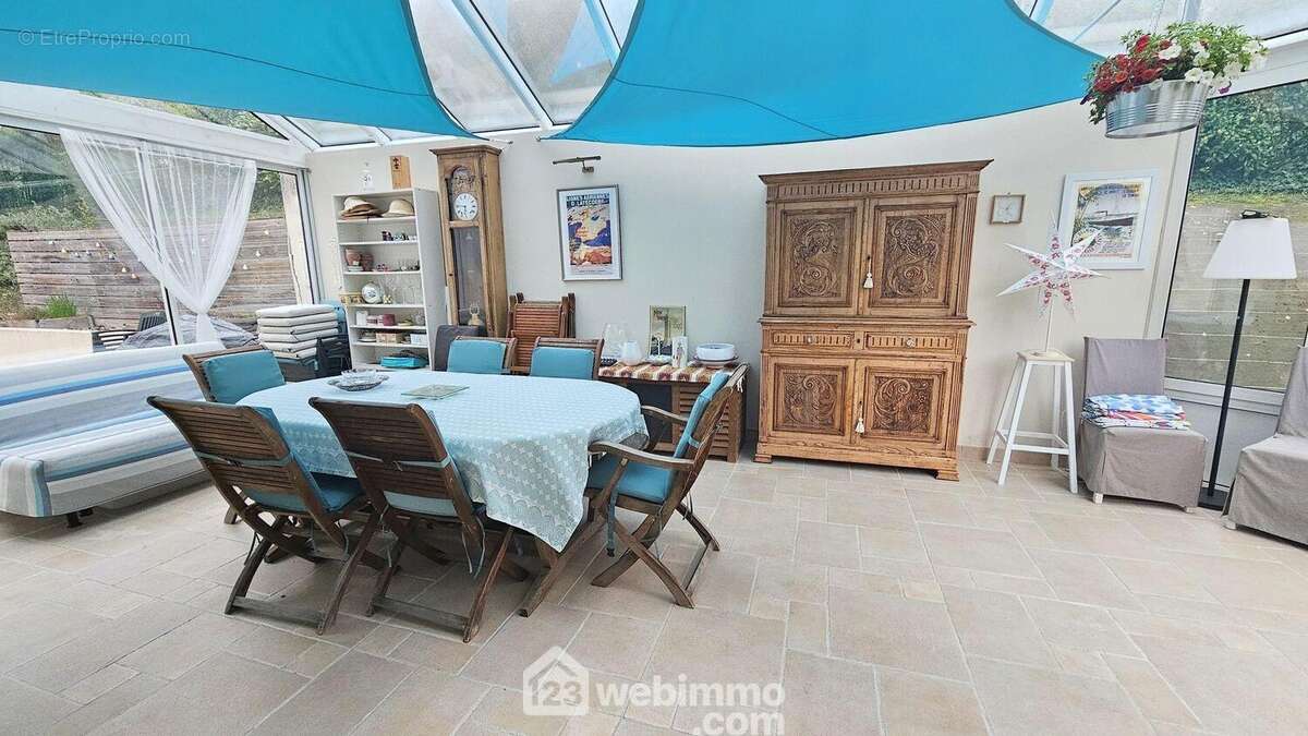 Et sur la véranda. - Maison à MILLY-LA-FORET